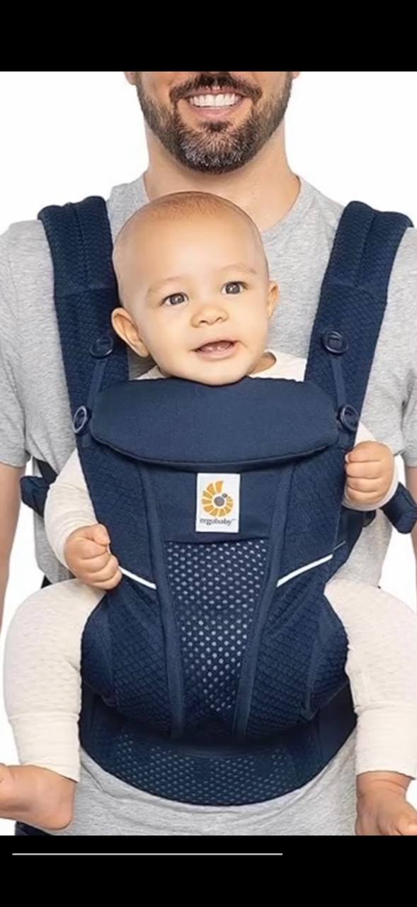 Ergobaby Baby Carrier – SoftFlex Mesh Comfort Carrier (Pearl Grey)